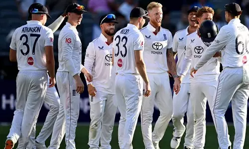 ஆஷஸ் தொடரின் 2-வது டெஸ்ட்: ஒரே ஒரு மாற்றத்துடன் ஆடும் லெவனை அறிவித்த இங்கிலாந்து அணி