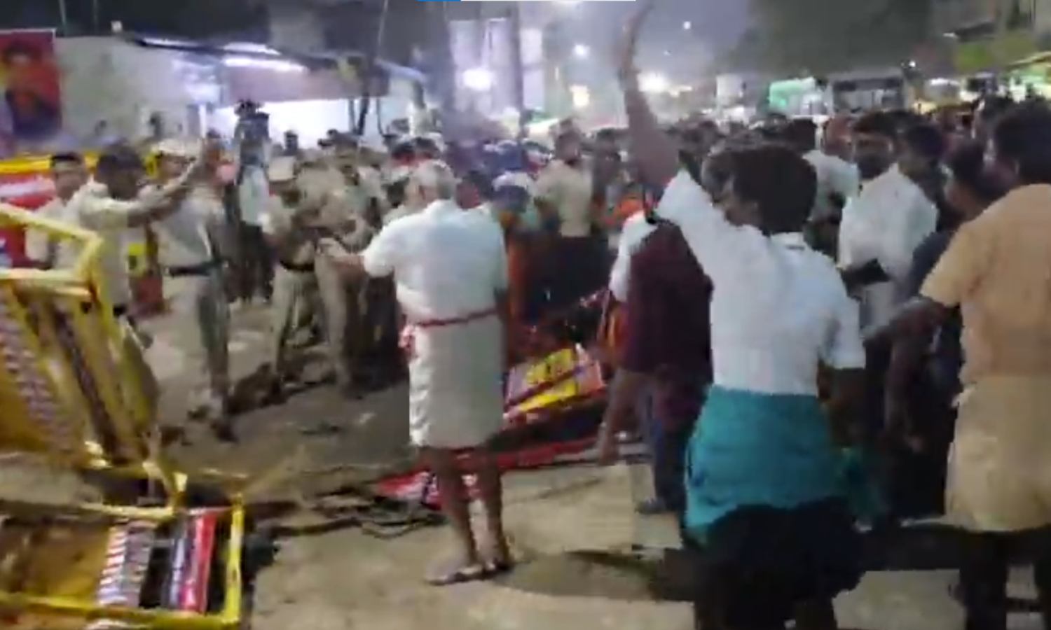 திருப்பரங்குன்றத்தில் நீடிக்கும் பதற்றம்... CISF வீரர்களுக்கு அனுமதி மறுப்பு!