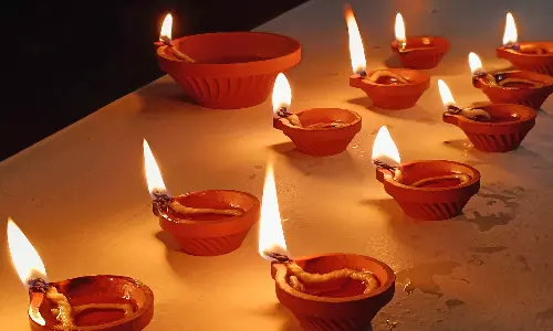 கார்த்திகை தீபம் - எத்தனை விளக்குகள் ஏற்ற வேண்டும் தெரியுமா?