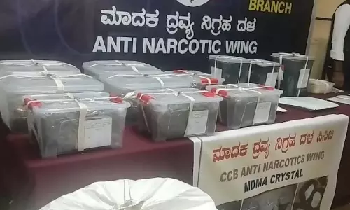 பெங்களூருவில் ரூ.28 கோடி மதிப்பிலான போதைப்பொருட்கள் பறிமுதல்... வெளிநாட்டினர் மூவர் கைது!