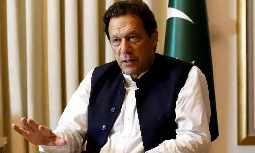 தனிமையில் அடைத்து சித்ரவதை.. என்னை கொல்ல ராணுவம் முயற்சிக்கிறது..!- இம்ரான்கான் பரபரப்பு அறிக்கை