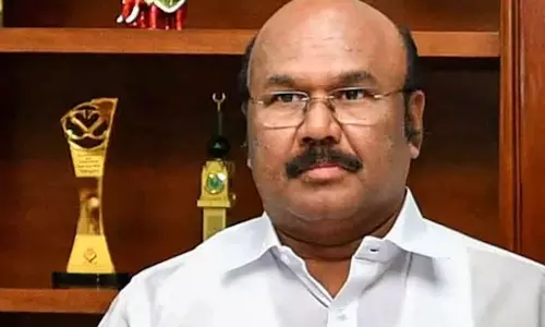 அண்ணாவின் கொள்கைகளை தி.மு.க. குழிதோண்டி புதைத்து வருகிறது - ஜெயக்குமார்