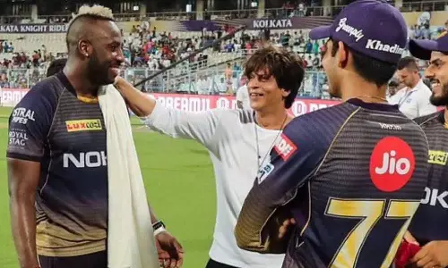 ஆண்ட்ரே ரசலை விடுவிக்க ஷாருக்கான் தான் காரணம்- வெளியான அதிர்ச்சி தகவல்