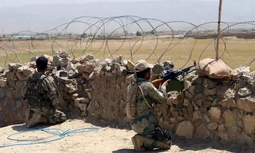 எல்லையில் பாகிஸ்தான்- ஆப்கானிஸ்தான் ராணுவங்கள் இடையே கடும் துப்பாக்கிச் சண்டை