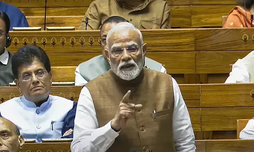 வந்தே மாதரம் பாடல் குறித்து மக்களவையில் இன்று 10 மணி நேர சிறப்பு விவாதம்!