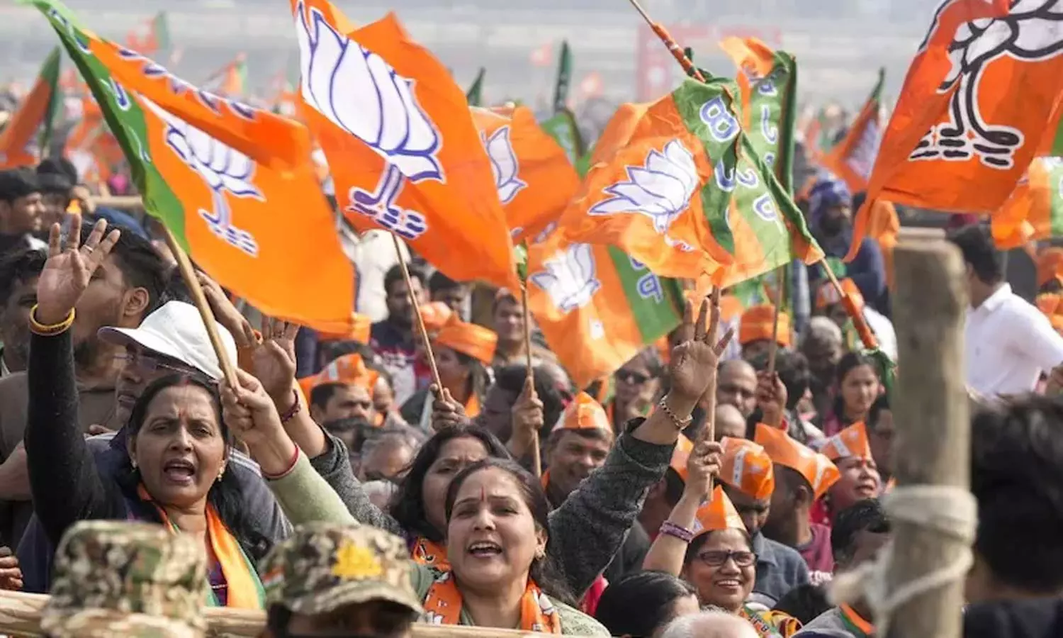 2025 REWIND: காங்கிரஸ், ஆம் ஆத்மிக்கு தலைநகரில் தண்ணி காட்டிய பா.ஜ.க. 2025 REWIND: காங்கிரஸ், ஆம் ஆத்மிக்கு தலைநகரில் தண்ணி காட்டிய பா.ஜ.க.