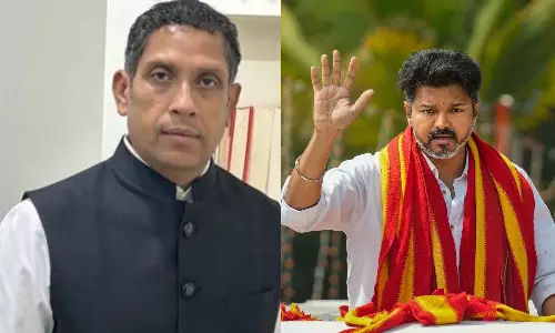 விஜயுடன் சந்திப்பு- பிரவீன் சக்ரவர்த்தி விளக்கம்