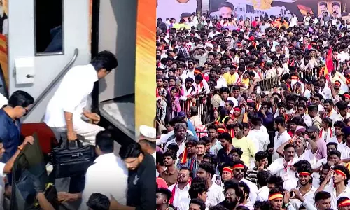 புதுச்சேரி பொதுக்கூட்டத்திற்கு 10 நிமிடத்திற்கு முன்னதாகவே வந்த விஜய்...