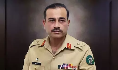 பாகிஸ்தான் மீது தாக்குதல் நடத்தினால் கடும் பதிலடி கொடுப்போம்- இந்தியாவுக்கு முப்படை தலைமை தளபதி எச்சரிக்கை