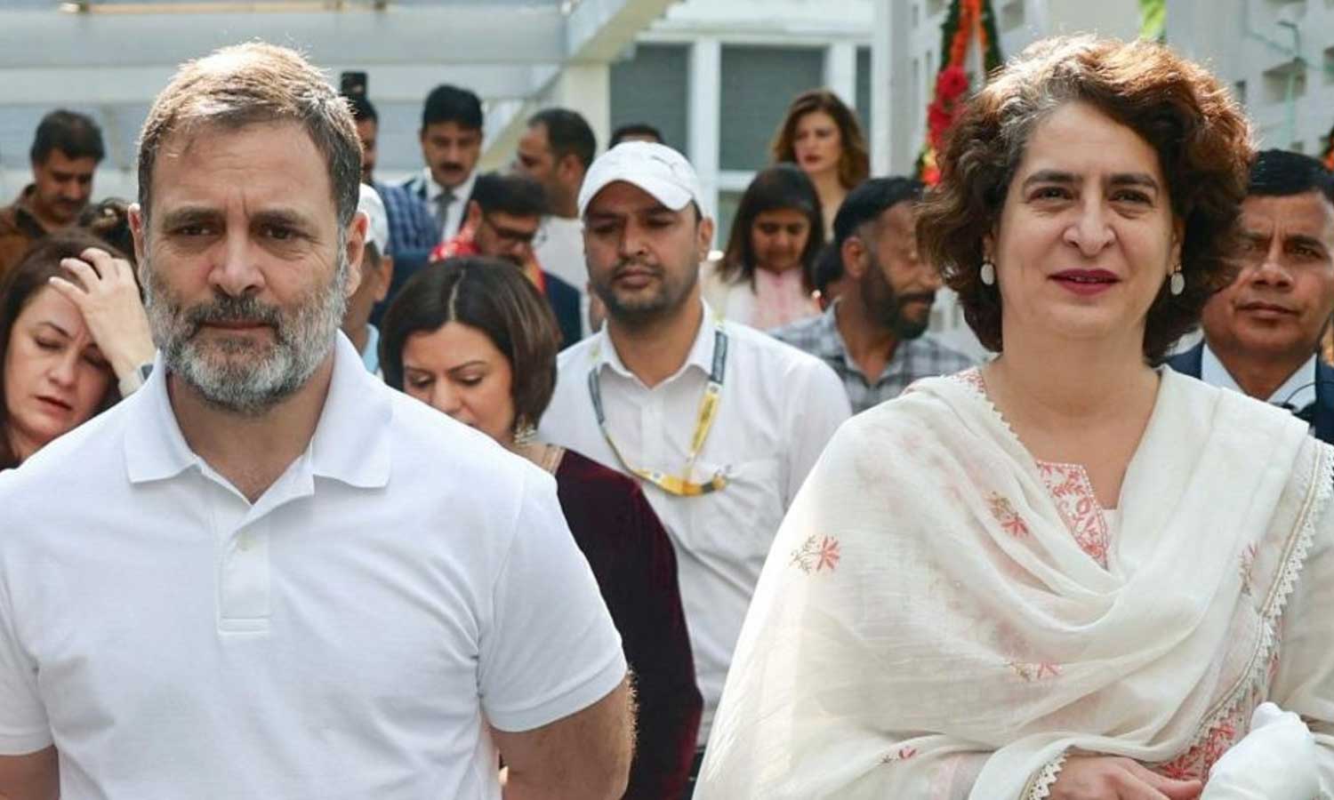 ராகுலின் வெளிநாட்டு பயணத்தை விமர்சித்த பாஜகவுக்கு பிரியங்கா காந்தி பதிலடி