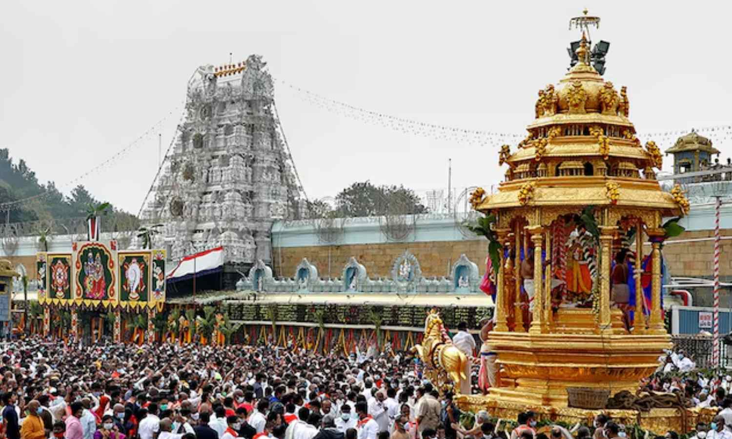 லட்டிலிருந்து பட்டு... திருமலை ஏழுமலையான் கோயிலில் தொடரும் ஊழல்!