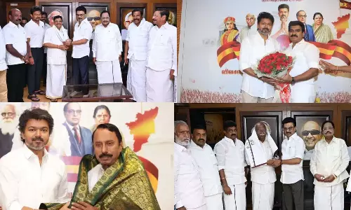 2025 REWIND: அரசியல்ல இதெல்லாம் சகஜமப்பா... கட்சி தாவிய முக்கிய தலைவர்கள்