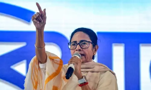 உங்கள் பெயரை நீக்கினால்: சமையலறை பொருட்களுடன் தயாராக இருக்க மம்தா வேண்டுகோள்