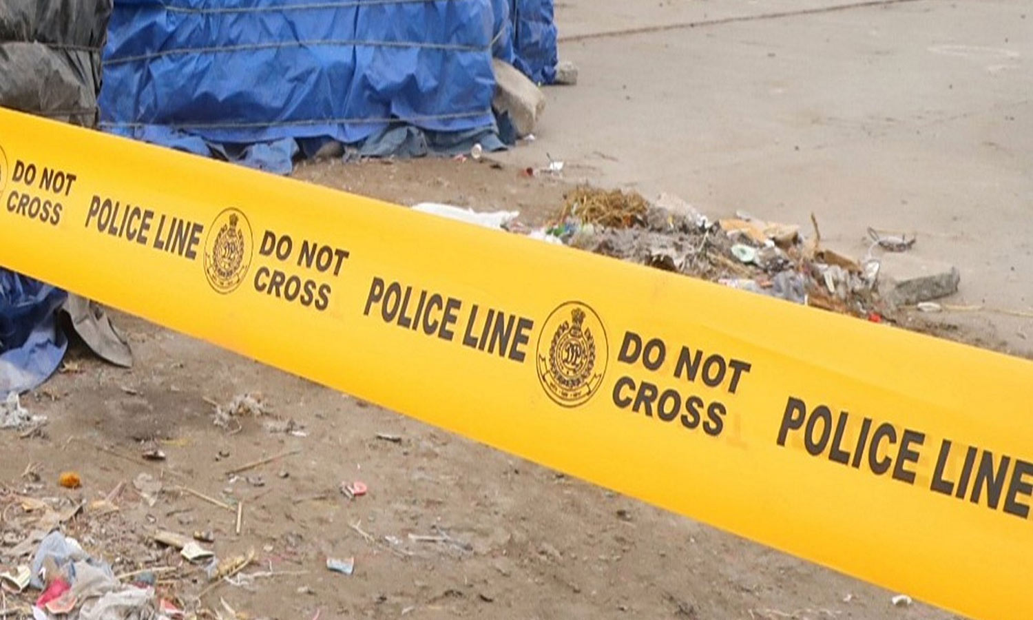 ஆந்திராவில் பேருந்து பள்ளத்தில் கவிழ்ந்து விபத்து - 10 பேர் உயிரிழப்பு