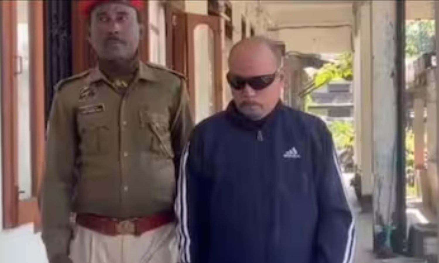 பாகிஸ்தான் உளவுத்துறையுடன் தொடர்பு.. அசாமில் ஓய்வுபெற்ற விமானப்படை அதிகாரி அதிரடி கைது