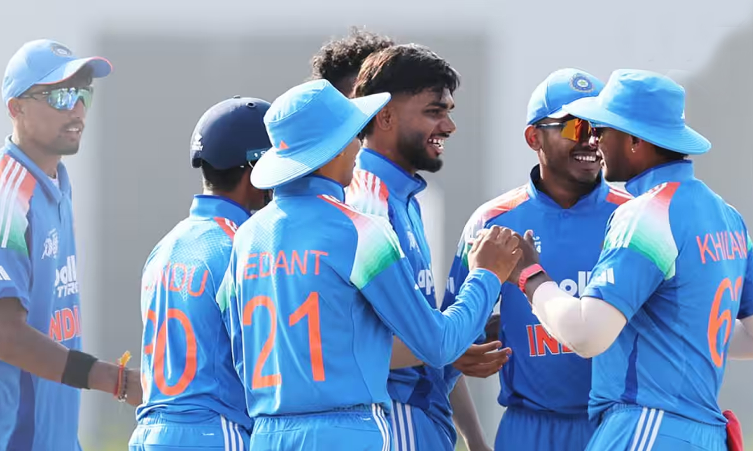 U19 ஆசிய கோப்பை- 90 ரன்கள் வித்தியாசத்தில் பாகிஸ்தானை வீழ்த்தியது இந்தியா