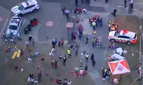 ஆஸ்திரேலியா துப்பாக்கிச்சூடு: பலி எண்ணிக்கை 16 ஆக உயர்வு