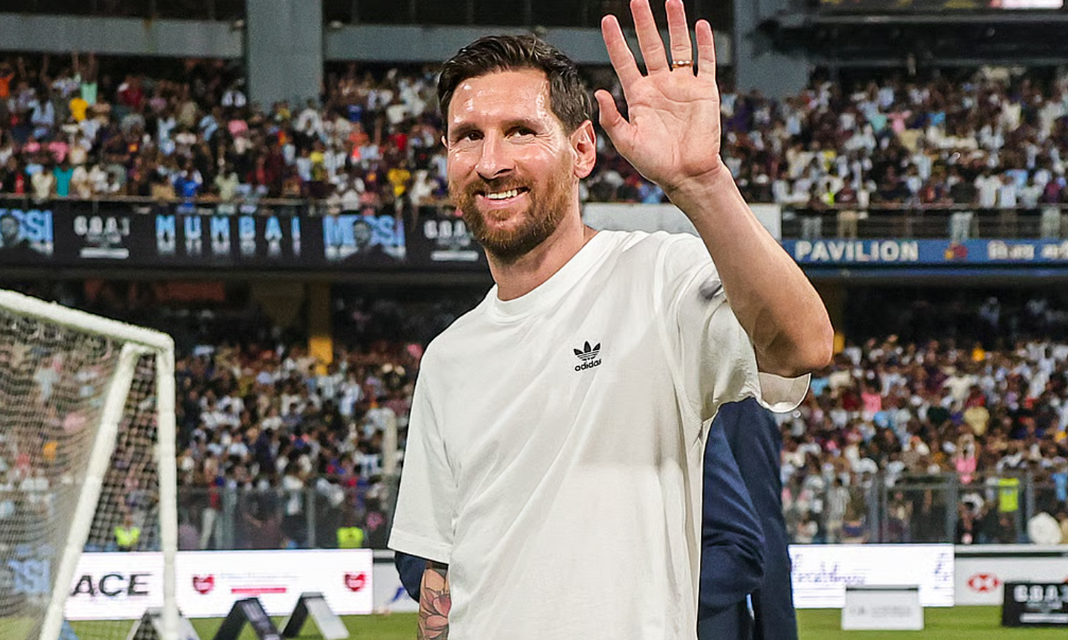 பனிமூட்டத்தால் விமான சேவை பாதிப்பு- மெஸ்சி டெல்லி செல்வதில் தாமதம்