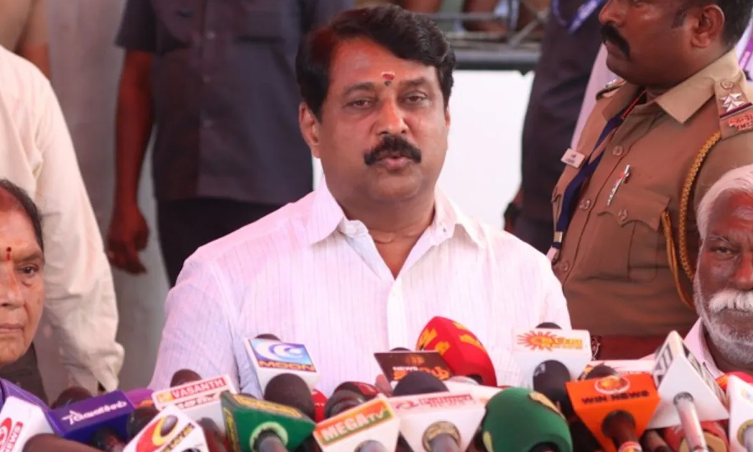 தொகுதி பங்கீடு குறித்து முடிவெடுக்கவில்லை- நயினார் நாகேந்திரன்