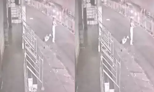 மாரடைப்பு.. சாலையில் துடிதுடித்த கணவர் - கைகூப்பி கெஞ்சிய மனைவி -  மரித்த மனிதநேயம் -  வீடியோ