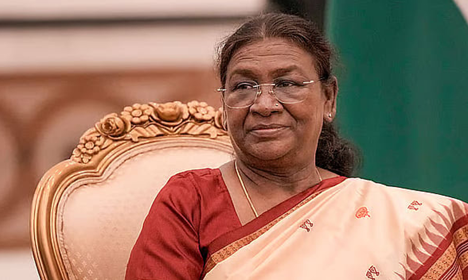 வேலூர் தங்க கோவிலில் ஜனாதிபதி திரவுபதி முர்மு சாமி தரிசனம்