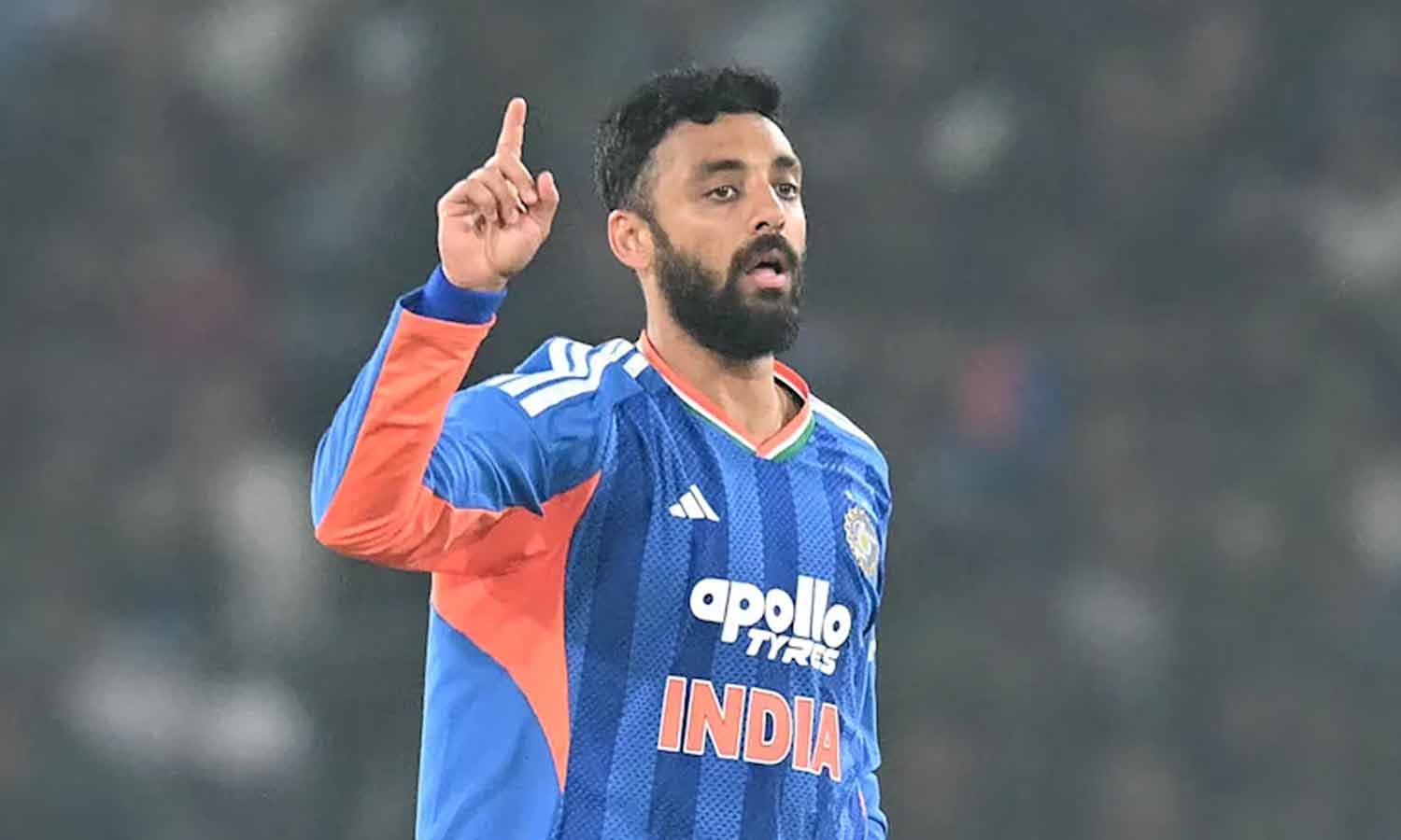 ஐசிசி டி20 தரவரிசை: முதல் இந்தியராக சாதனை படைத்த தமிழக வீரர் வருண் சக்ரவர்த்தி