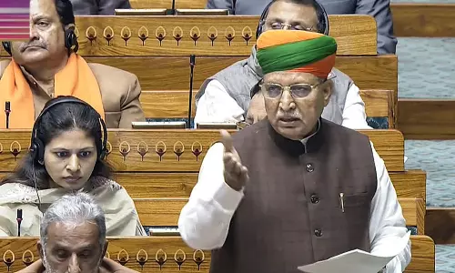 காலாவதியான 71 சட்டங்களை ரத்து செய்யும் மசோதா பாராளுமன்றத்தில் நிறைவேற்றம்