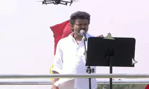 தி.மு.க. ஒரு தீய சக்தி..! த.வெ.க ஒரு தூய சக்தி..!- ஈரோடு பிரச்சார கூட்டத்தில் ஆக்ரோஷமாக முழங்கிய விஜய்