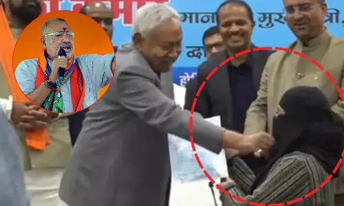 அப்பெண் வேலையை மறுத்து நரகத்திற்கே சென்றாலும் நிதிஷ்குமார் ஹிஜாபை இழுத்தது சரிதான் - மத்திய அமைச்சர் கிரிராஜ் சிங்!