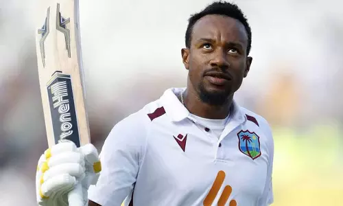 நியூசிலாந்துக்கு எதிரான டெஸ்ட்: ஹாட்ஜ் சதத்தால் 3-ம் நாள் முடிவில் வெஸ்ட் இண்டீஸ் 381 ரன்கள் குவிப்பு