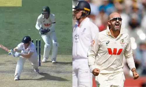 3-வது டெஸ்ட்: 4-ம் நாள் முடிவில் 6 விக்கெட்டுகளை வீழ்த்திய AUS.. தோல்வியை தவிர்க்க போராடும் ENG