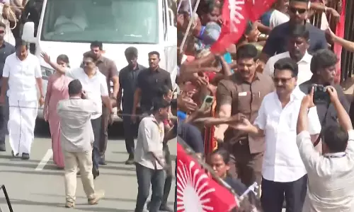 நெல்லையில் முதலமைச்சர் மு.க.ஸ்டாலினுக்கு தி.மு.க.வினர் உற்சாக வரவேற்பு