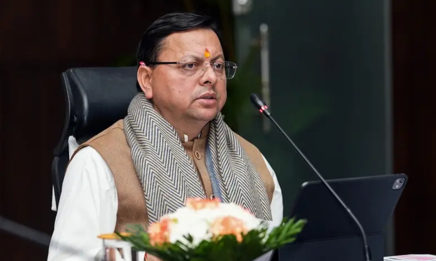 அரசுப் பள்ளிகளில் பகவத் கீதை வாசிப்பை கட்டாயமாக்கி  உத்தரகாண்ட் அரசு உத்தரவு!