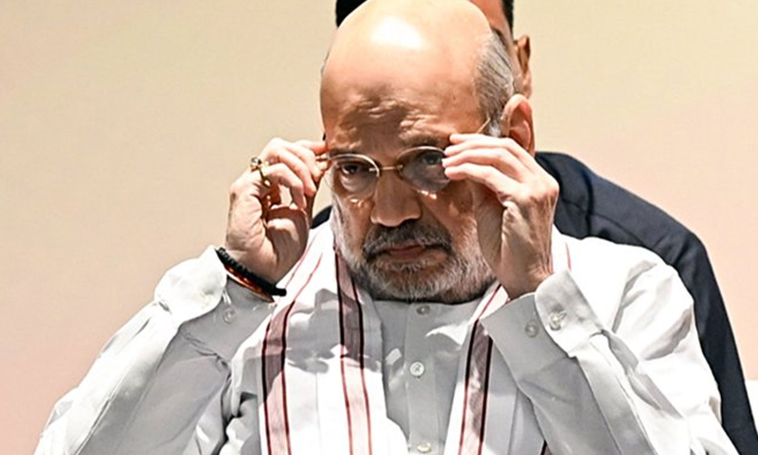 பரபரப்பான அரசியல் சூழ்நிலையில் அமித்ஷா 9-ந்தேதி தமிழகம் வருகை