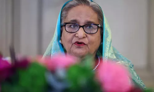 வங்காளதேசத்தில் சிறுபான்மையினர் மீது தாக்குதல்: யூனுஸ் அரசு மீது ஷேக் ஹசீனா குற்றச்சாட்டு