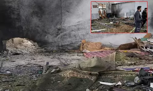 சிரியாவில் தொழுகையின் போது மசூதியில் குண்டு வெடிப்பு: 8 பேர் உயிரிழப்பு