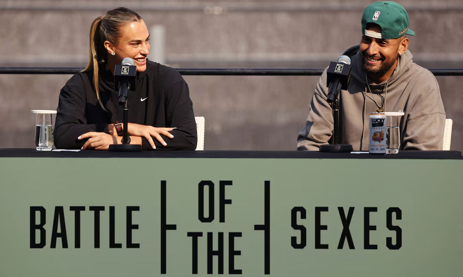 துபாயில் இன்று கண்காட்சி போட்டி: ஆஸ்திரேலிய வீரருடன் மோதும் நம்பர் 1 வீராங்கனை