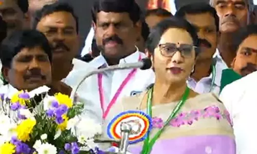 அன்புமணி செய்தது பச்சை துரோகம்!- ஸ்ரீகாந்தி பேச்சு