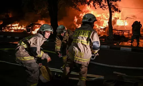 இந்தோனேசியாவில் முதியோர் இல்லத்தில் தீ விபத்து.. 16 பேர் பலி