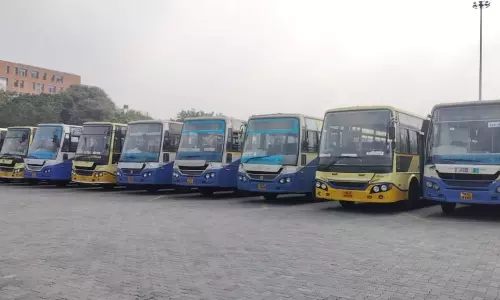 புத்தாண்டு கொண்டாட்டம்- சென்னையில் இருந்து 570 சிறப்பு பஸ்கள் இன்றும், நாளையும் இயக்கப்படுகிறது