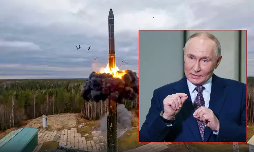 செயல்பாட்டுக்கு வந்தது அணுஆயுதங்களை சுமந்து செல்லும் ஒரேஷ்னிக் ஏவுகணை: ரஷியா அறிவிப்பு