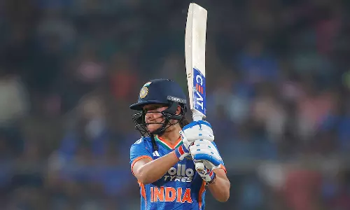 ஹர்மன்பிரீத் கவுர் அதிரடி: இலங்கைக்கு 176 ரன்களை இலக்காக நிர்ணயித்தது இந்தியா