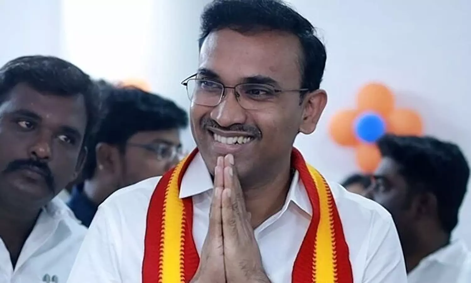 தி.மு.க.-பா.ஜ.க.வை தவிர எங்கள் கூட்டணிக்கு யார் வந்தாலும் அரவணைத்து செல்வோம்: அருண்ராஜ் தி.மு.க.-பா.ஜ.க.வை தவிர எங்கள் கூட்டணிக்கு யார் வந்தாலும் அரவணைத்து செல்வோம்: அருண்ராஜ்