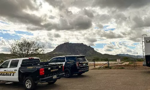 அமெரிக்காவில் ஹெலிகாப்டர் விழுந்து நொறுங்கி 4 பேர் உயிரிழப்பு