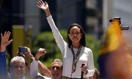 நாடு கடத்தப்பட்ட வெனிசுலா அதிபர்: நோபல் பரிசு வென்ற மரியா கொரினா சொன்னது இதுதான்