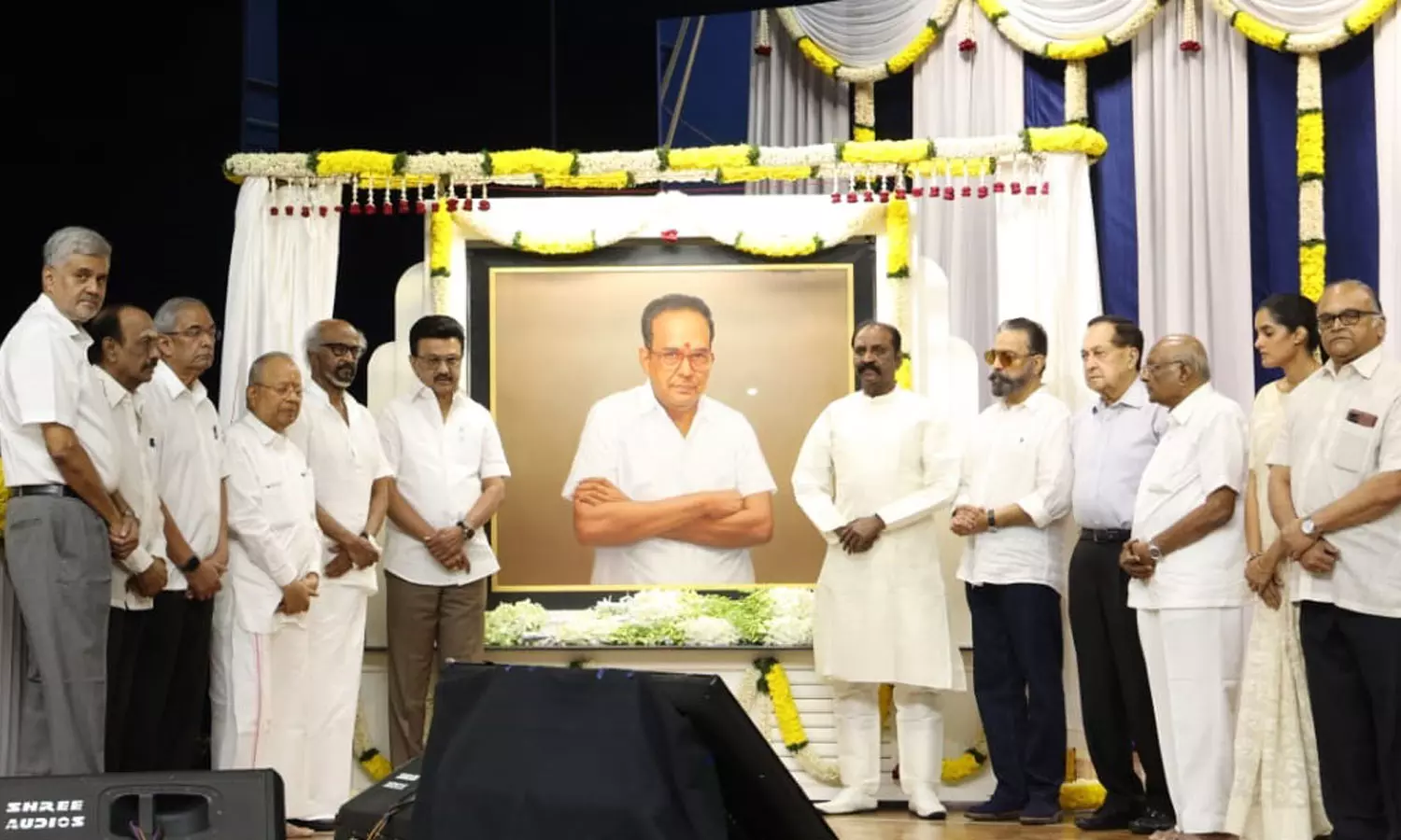 எம்.ஜி.ஆர்., ஜெயலலிதா, கலைஞரின் மரியாதையை பெற்றவர்- ஏ.வி.எம்.சரவணன் படத்திறப்பு விழாவில் ரஜினி பேச்சு
