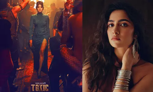 மெலிசாவாக நடிக்கும் ருக்மணி வசந்த் - போஸ்டர் வெளியிட்டு அறிவித்த டாக்சிக் படக்குழு