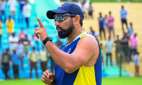 SIR குளறுபடி: முகம்மது ஷமி நேரில் ஆஜராக தேர்தல் ஆணையம் சம்மன்!