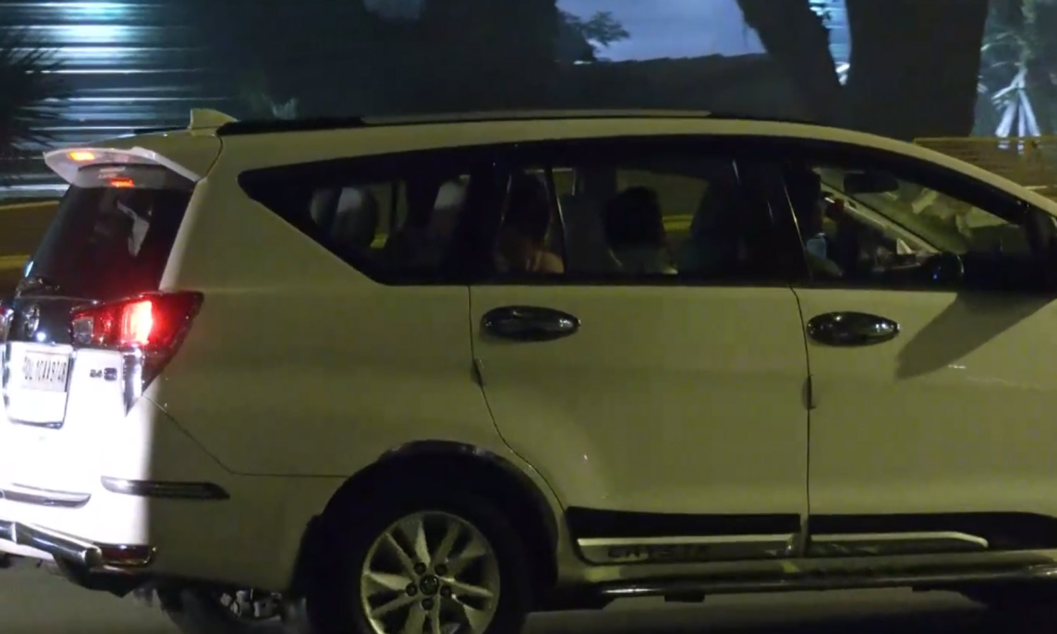 டெல்லியில் அமித் ஷாவை சந்தித்தார் எடப்பாடி பழனிசாமி