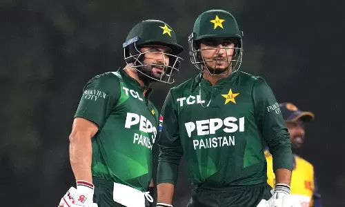 முதல் டி20 போட்டி: இலங்கையை எளிதில் வீழ்த்தியது பாகிஸ்தான்